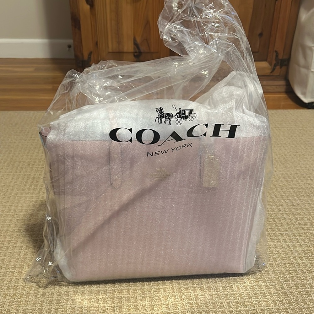 Pink Coach Bag Tote